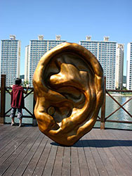 Ear Busan